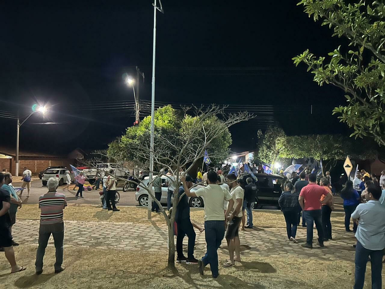 Imagem de compartilhamento para o artigo Juvenal Consolaro e Jorge Enfermeiro apresentam propostas e fortalecem confiança com moradores do bairro Nova Conquista da MS Todo dia